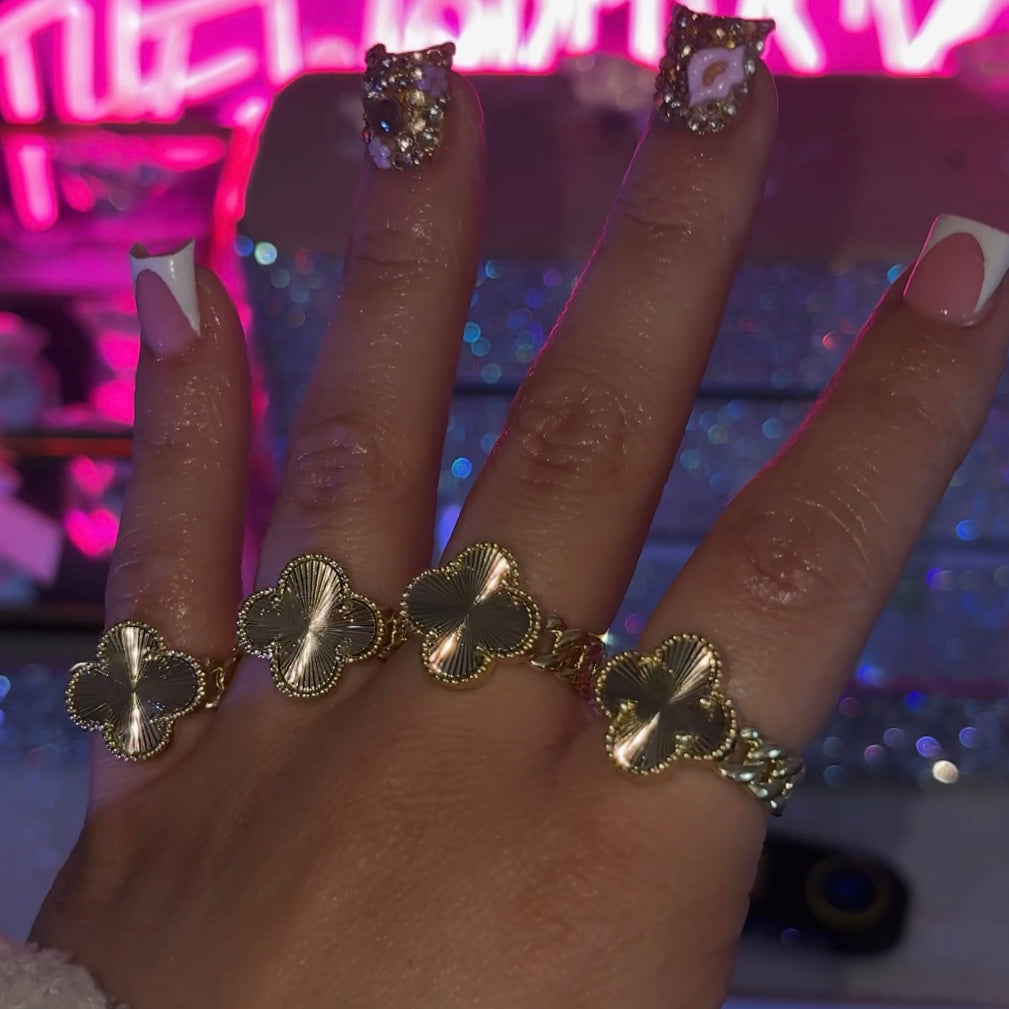 Clover Ring🍀⭐️