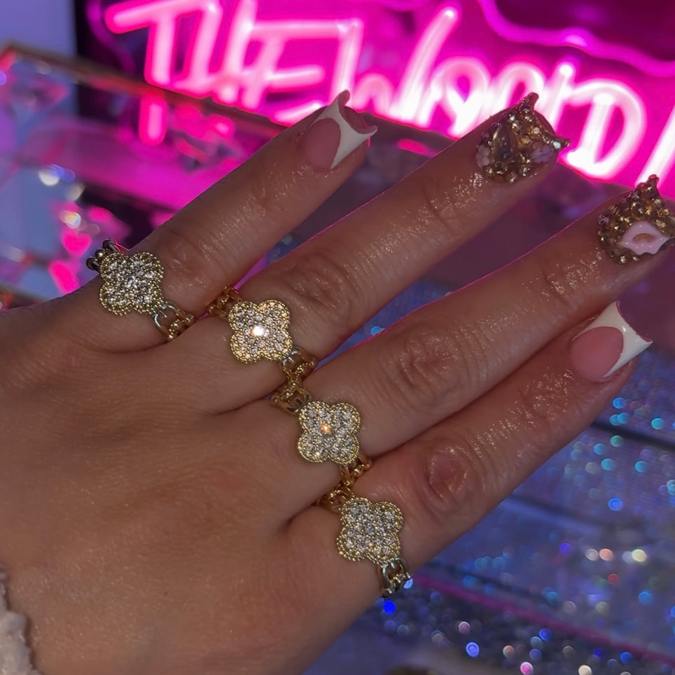 (adjustable) Diamond Clover Ring💎