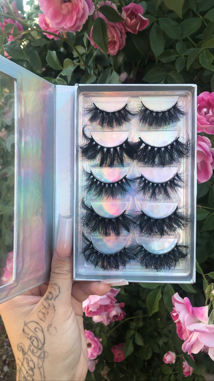 $̶5̶0̶ $45 LASH BOOK💋